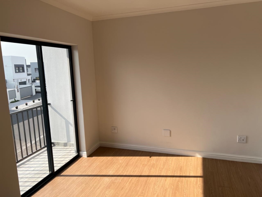 3 Bedroom Property for Sale in Sandown Western Cape